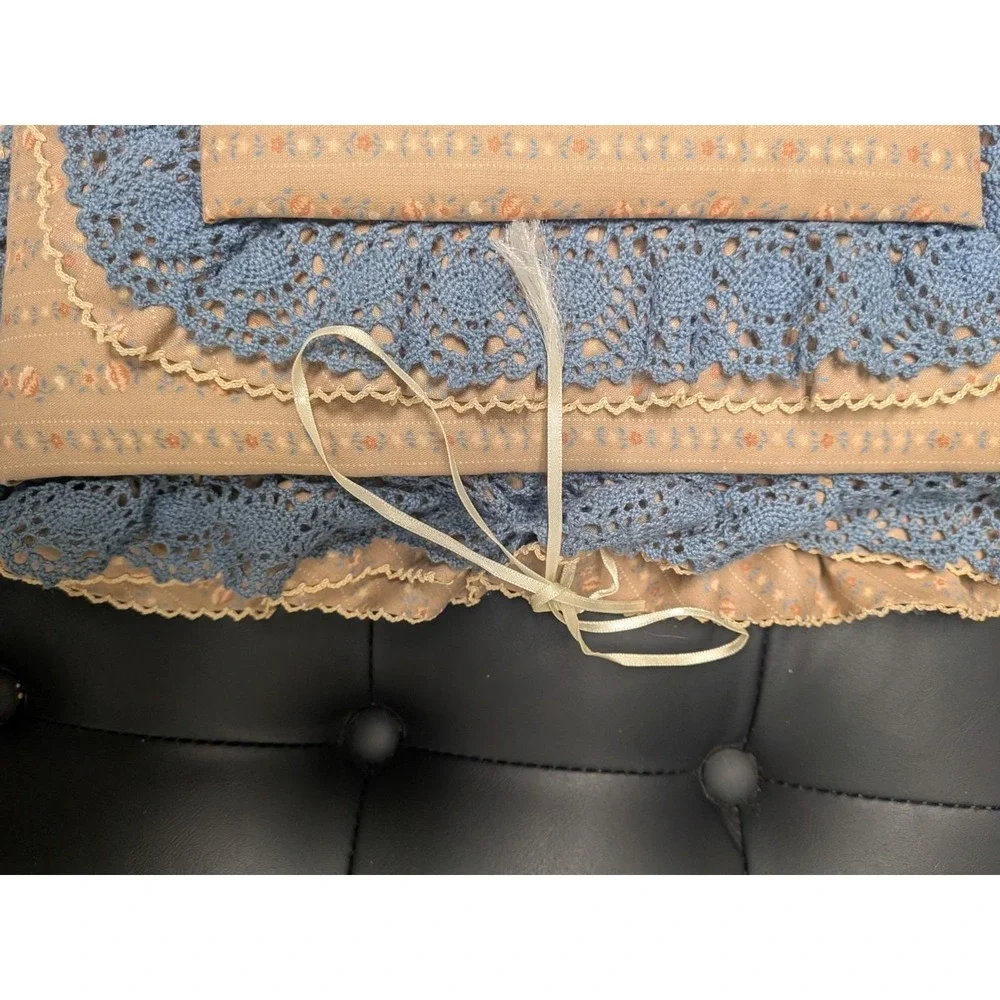 VTG 80s Victorian Style Padded Handmade Fabric Floral Blue Lace Photo Album
